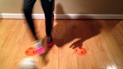 IMPROVE Ball Control / Touch Soccer Drill | DRIBBLE LIKE NEYMAR & RONALDO