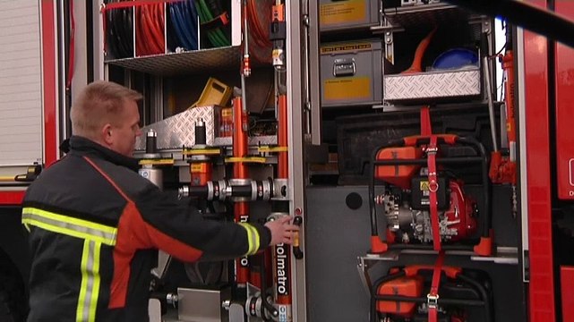 Beelden: Bijzondere brandweervoertuigen in Groningen - RTV Noord