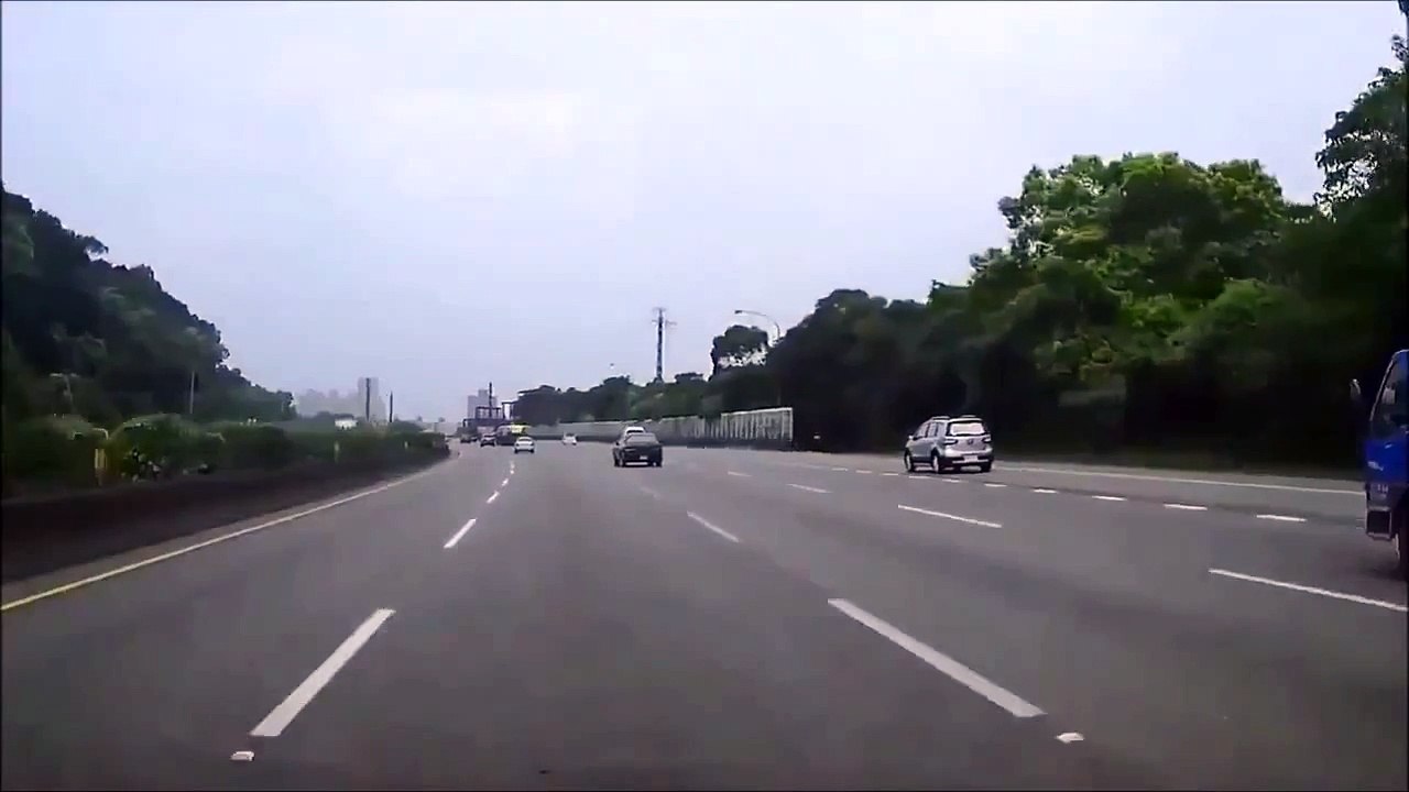 Ferrari causes GTR to crash, Reckless Driving