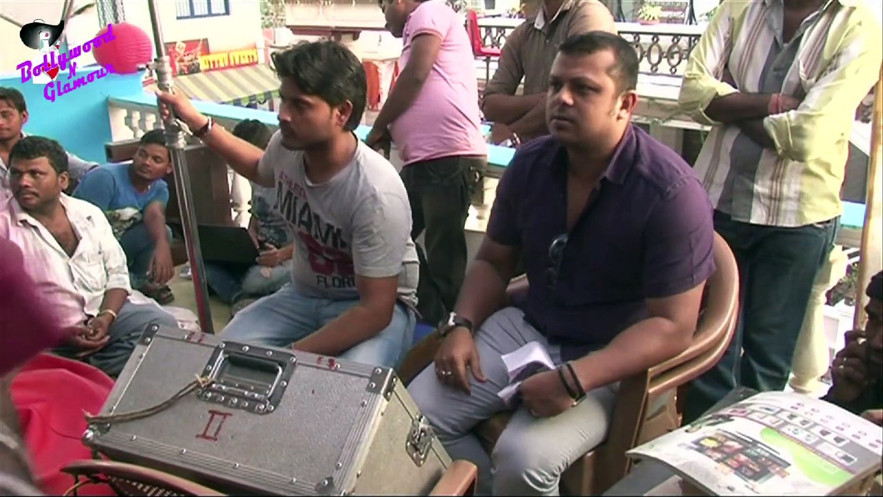 On Location of TV Serial ‘Shastri Sisters’