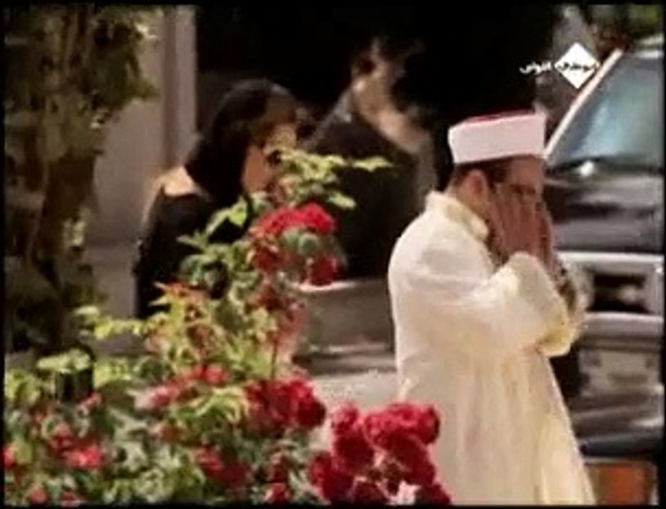 مسلسل التركي بائعة الورد الحلقه 111