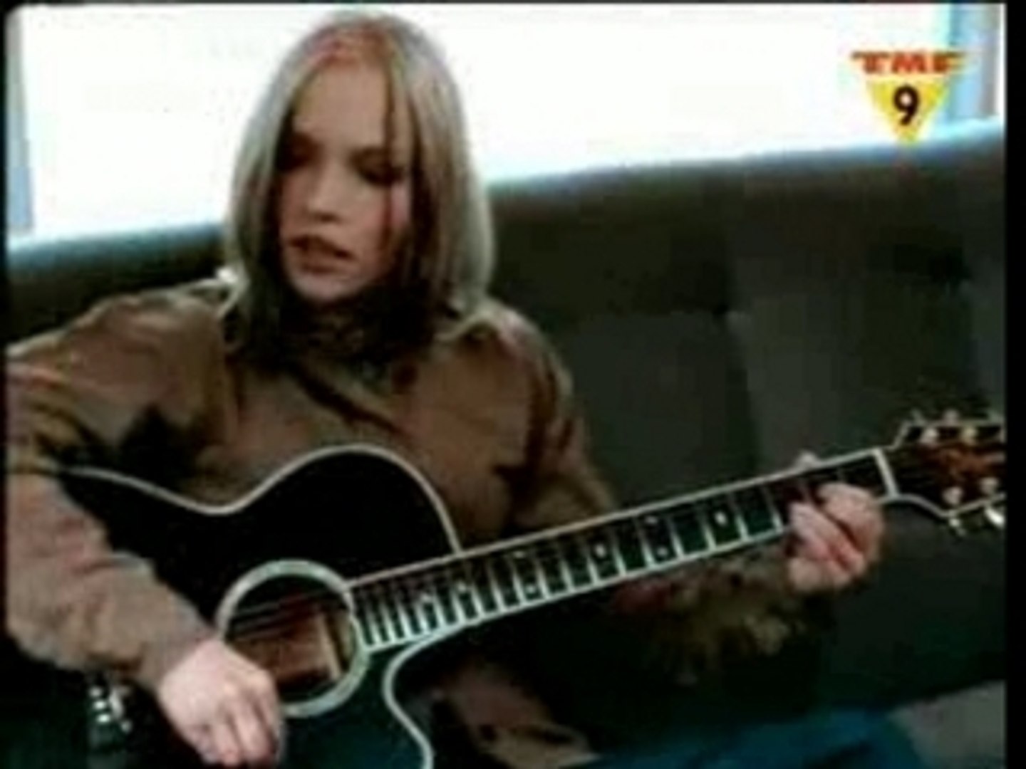 Lene Marlin Sitting Down Here Video Dailymotion