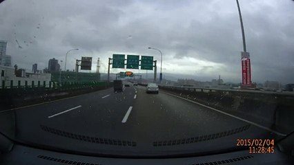 Taiwan Air Crash 4th Feb 2015 HD