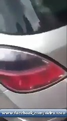 آج کل مارکیٹ میں ایسی چابی مل رہی ہے جس سے کوئی بھی گاڑی کھل جاتی ہے