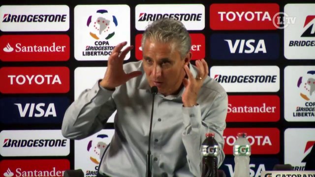 Tite exalta torcida em goleada do Corinthians na Libertadores: 'Pulsava'