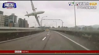 TransAsia Airways Plane Crash in taiwan river