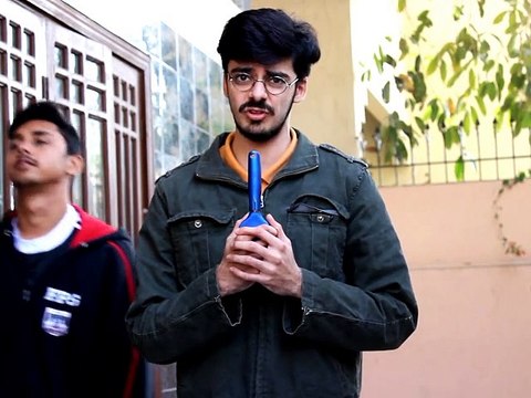 American Reporters VS Pakistani Reporters