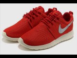 2015 Chaussures Nike Roshe Run Homme Rouge et blanc
