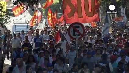 در آرژانتین هزاران تن خواهان روشن شدن پرونده انفجار مرکز یهودیان شدند