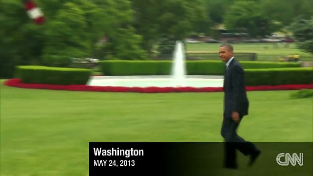 Obama oublie de faire le salut militaire