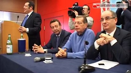 TG 04.02.15 Fitto presenta il conto e invoca ricambio