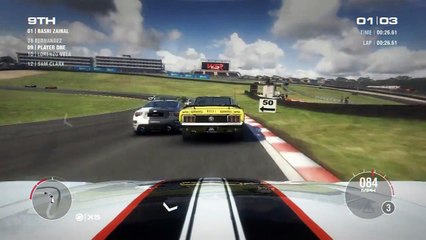 Extrait / Gameplay - GRID 2 (Gameplay - Brands Hatch)