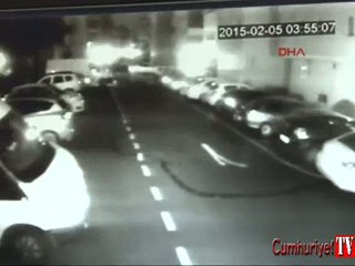 Üsküdar'daki 9 aracın kundaklanma anı kamerada