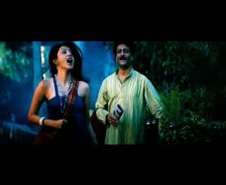 Kajal Agarwal Hot Navel Show In Malayalam Movie Dheera