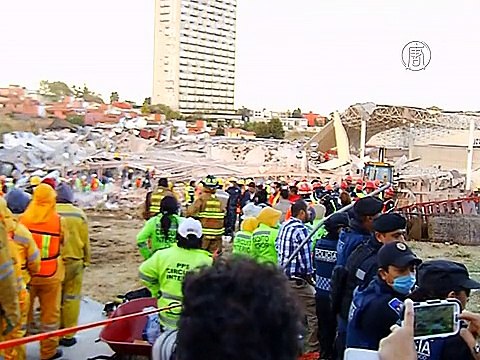 После взрыва в роддоме мальчик спасал младенцев