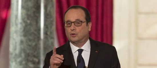 Les 4 techniques de Hollande pour éviter les questions qui fâchent
