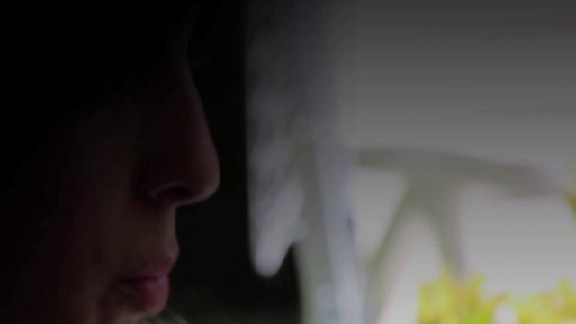 Léa, 15 ans : Ils m'ont dit de ne plus parler à mes amis, d'arrêter l'école, pour moi c'était la Vérité