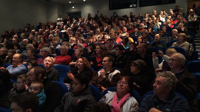 Le Bagad de Vannes répète en public avant le championnat