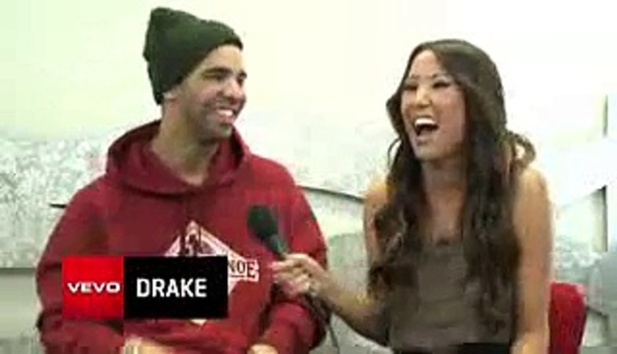 Drake - 2011 New Year's Rockin' Eve Interview