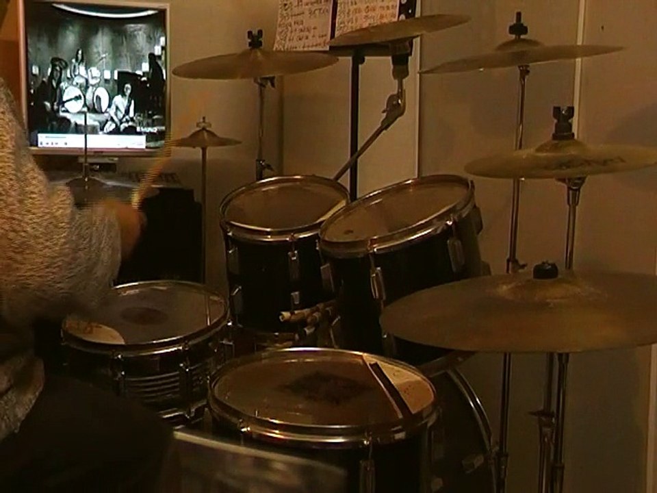 I POOH-Pensiero -live-drumcover