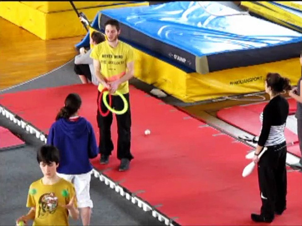 Châtellerault: stage de découverte à l'école du cirque