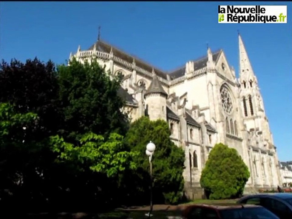 Châteauroux : visite sur les hauteurs de l'église Saint-André