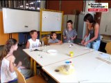 Châtellerault: les Petits Débrouillards fabriquent des voiturettes au Musée de l'Auto