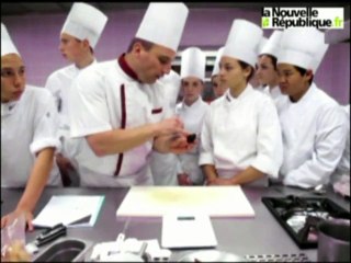 Blois : un professeur de cuisine donne un cours sur la truffe