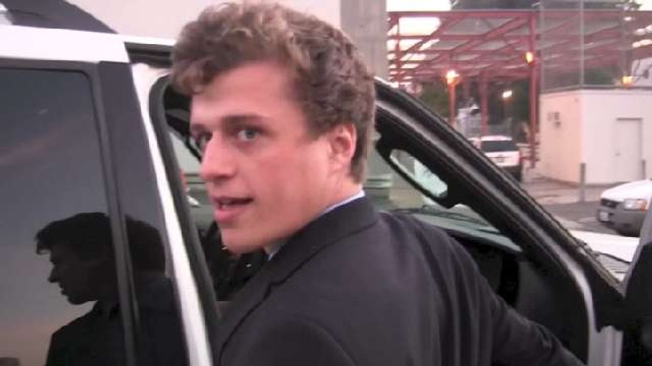 Conrad Hilton Calls Photog A Scumbag