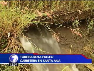 Fuga de tubería obliga a cierre de vía hacia San José en Brasil de Santa Ana