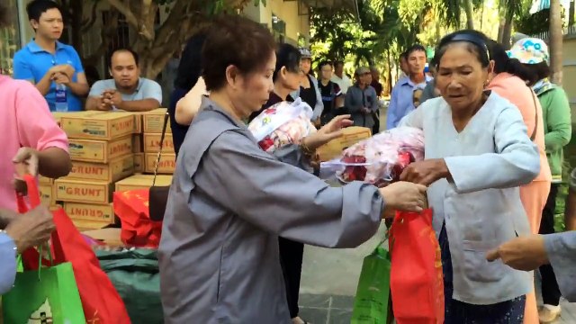 Tặng 400 phần quà tết xuân Ất Mùi (2015) tại Bà Rịa - Vũng Tàu