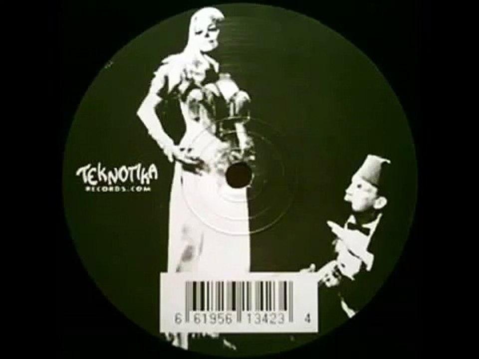 Gary Martin - Ritual_Fire_Dance.mp4