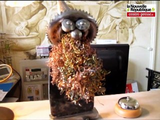 Châtellerault: les vieux outils deviennent chefs-d'oeuvre