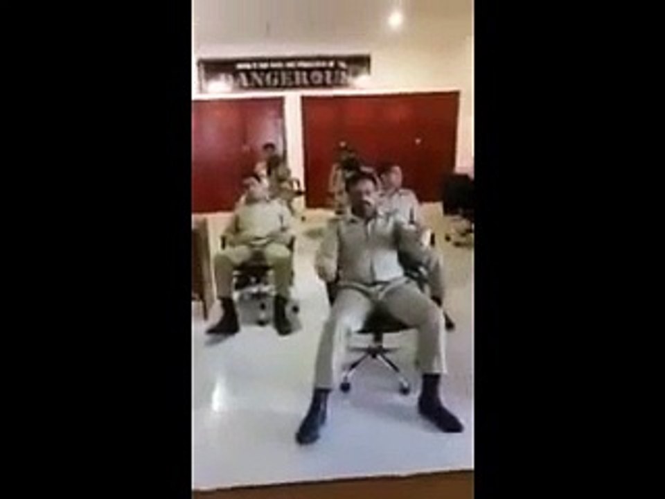 Pakistan Army most Funny Video - Capt Zahoor