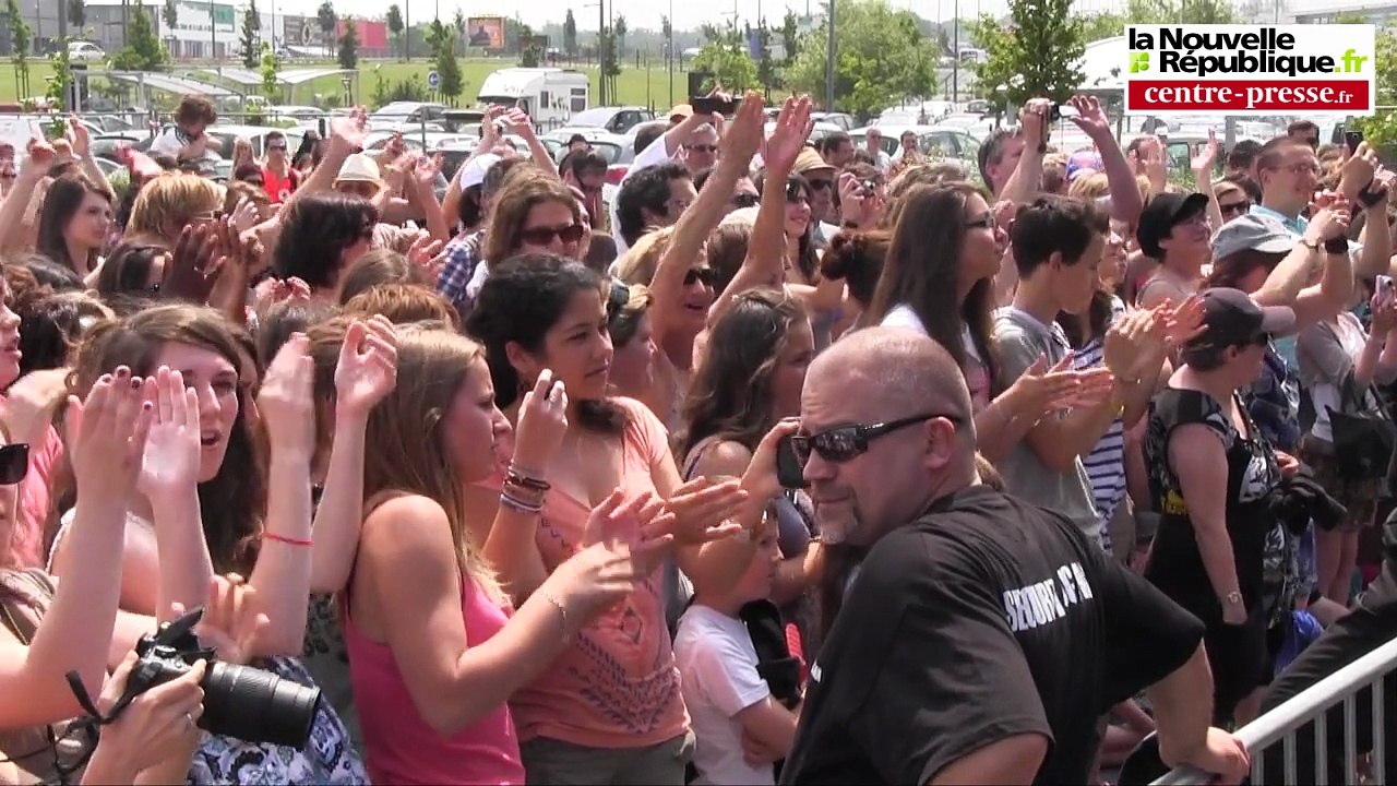 VIDEO. Concert à Poitiers des six chanteurs de l'émission The Voice