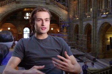 Jupiter : Le Destin de l'Univers - Interview Douglas Booth VO