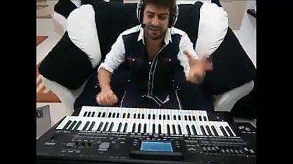 Umut Açıkgöz AĞLA AĞLA GÖZ BEBEĞİM...