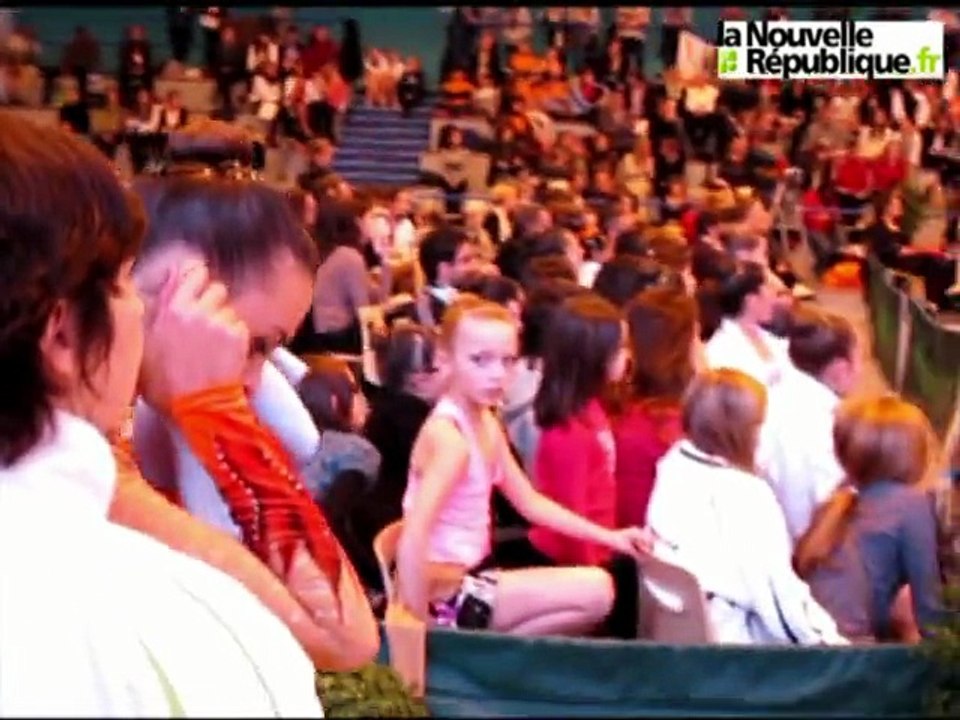 VIDEO Gym rythmique : Julia Pilté, reine du cerceau