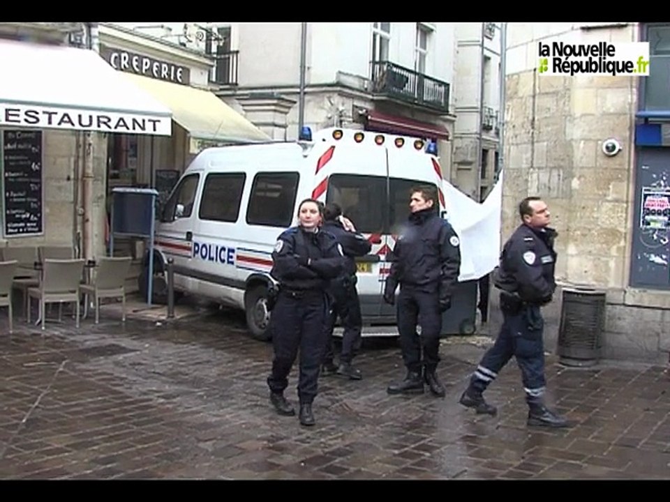 VIDEO - Tours : Un homme poignardé  en plein centre-ville samedi