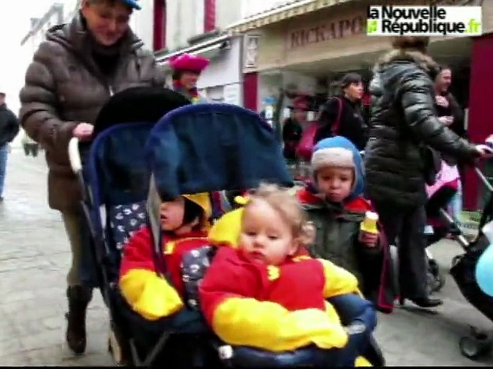 VIDEO. Parthenay: le carnaval des tout-petits