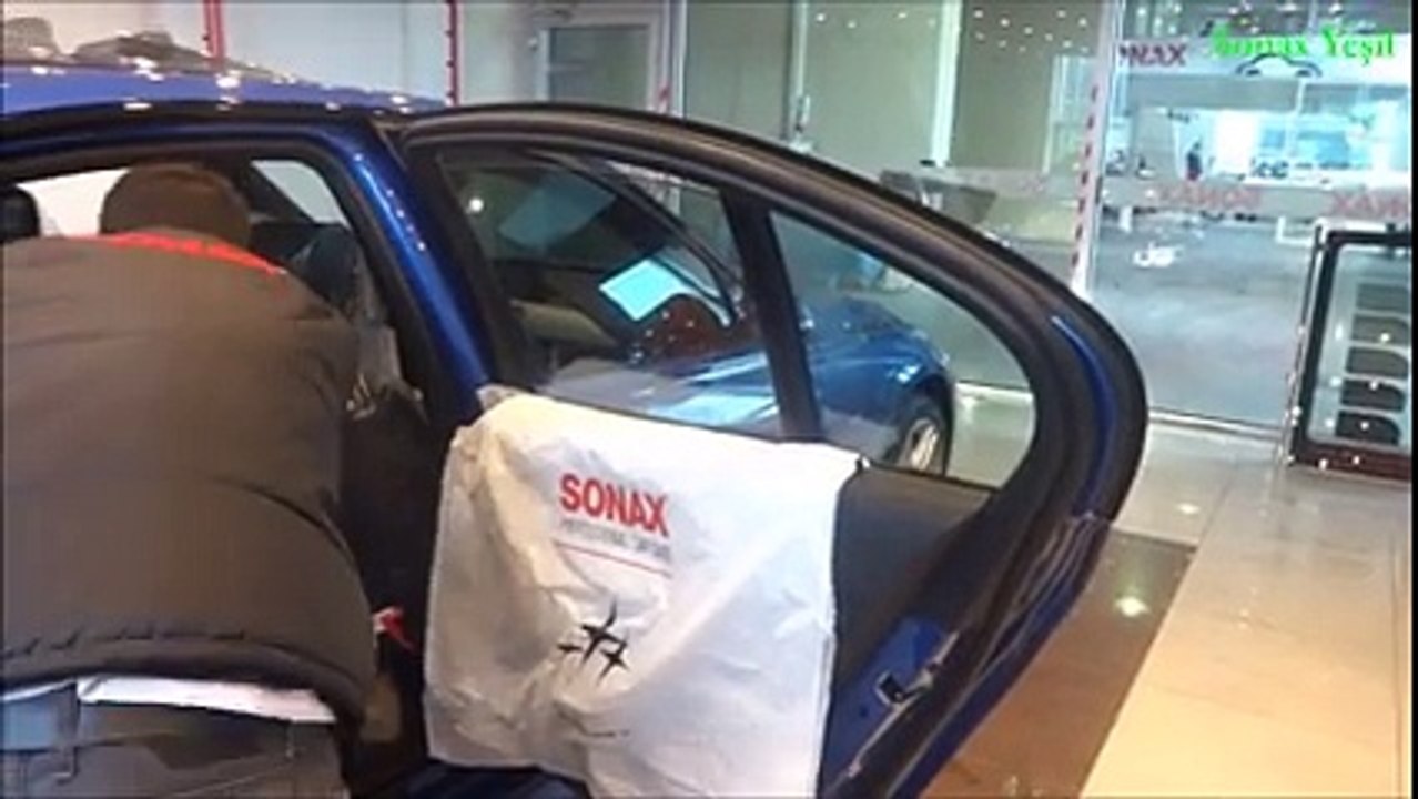 Cam Filmi Nasıl Kaplanır