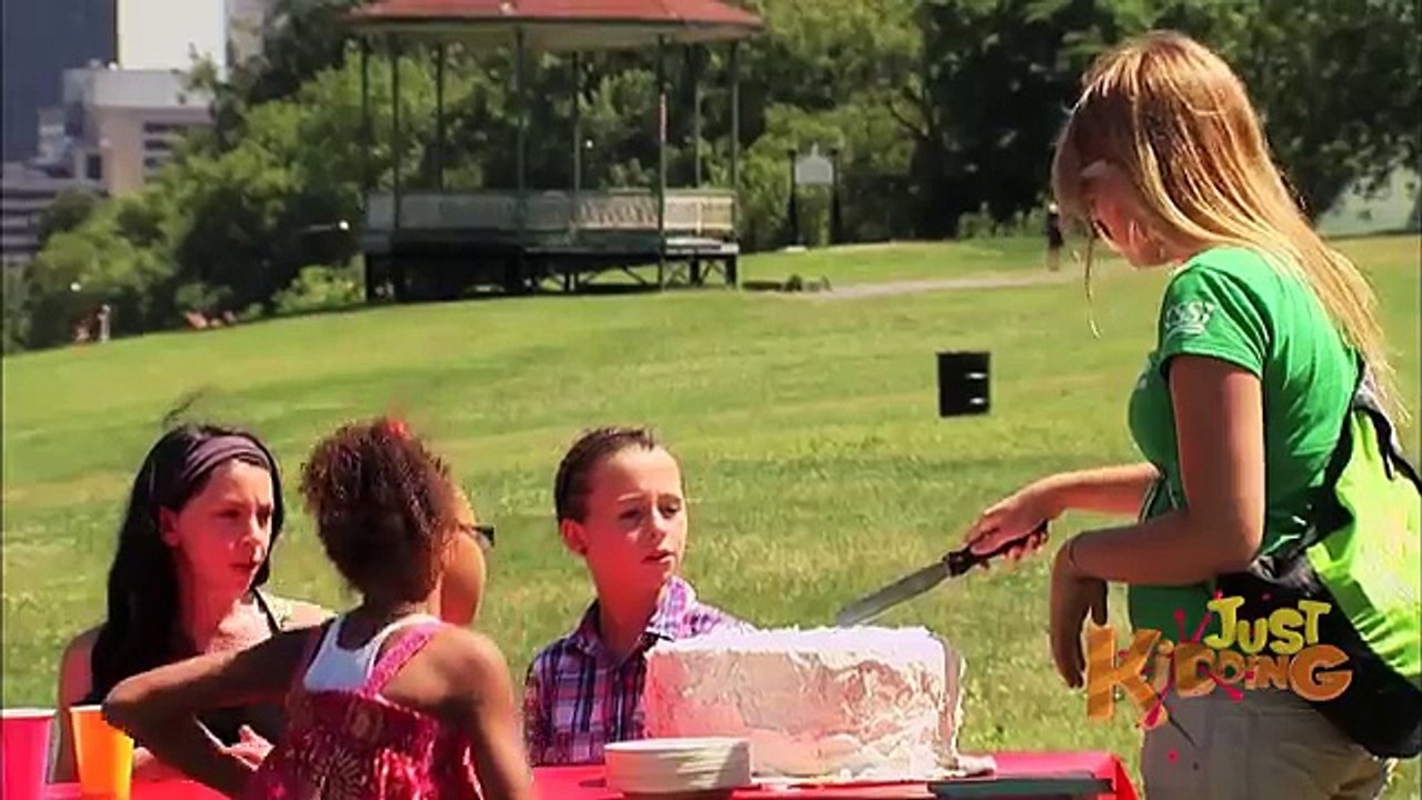 Cat In Cake Surprise Prank - Just Kidding