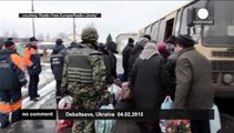 Civilians flee eastern Ukraine town as fighting intensifies