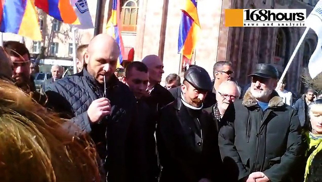 168 ժամ. Հիմնադիիր Խորհրդարան