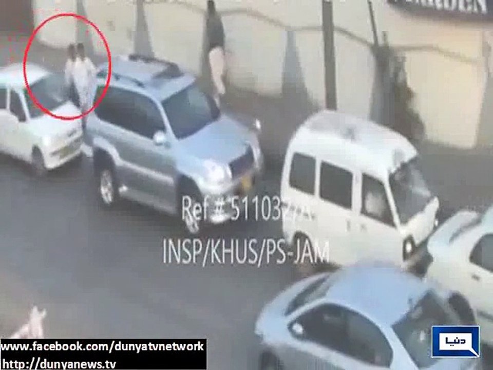 Dunya News obtains CCTV footage of traders murder in Karachi - Video Dailymotion [480]