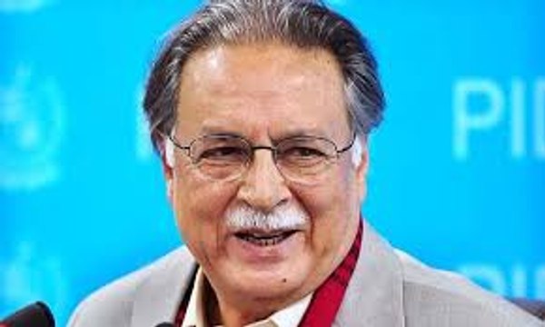 Imran demands PM’s resignation & satisfied by SHO’s resignation: Pervez Rasheed
