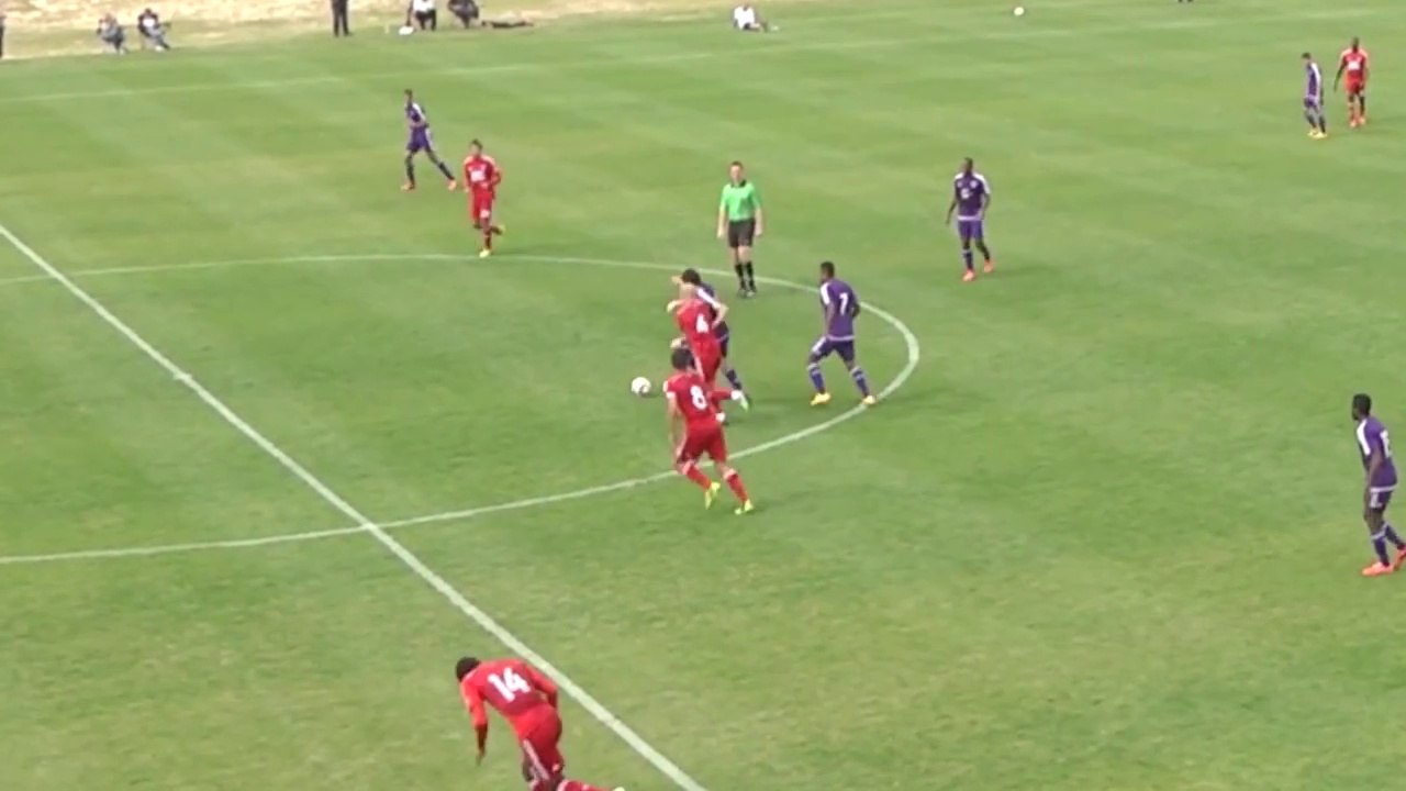 Déjà un petit pont dévastateur de Kaka avec Orlando !