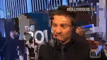 Jeremy Renner and wife split after 10 months - Hollywood TV