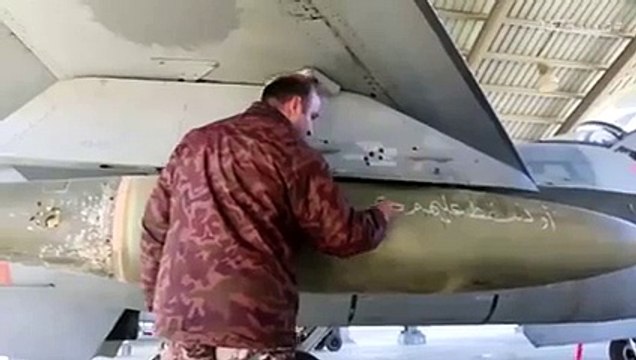 Operation Martyr Moaz, le Forze Armate Giordane umiliano l'Isis