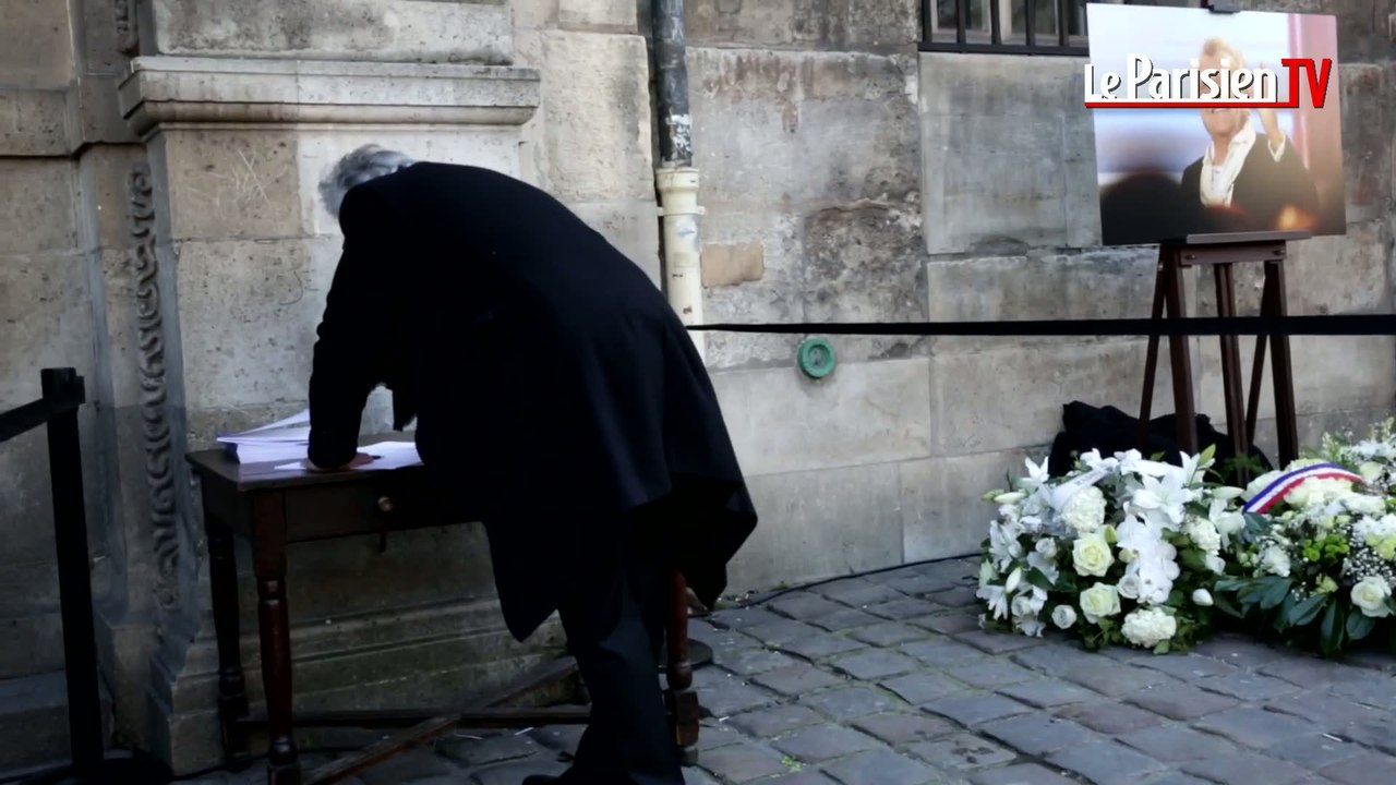 Le dernier hommage à José Artur, la voix du «Po...